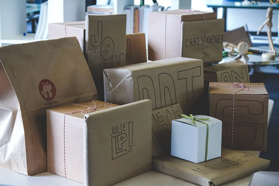 a pile of brown paper bags sitting on top of a table — Gửi Hàng Viettel Post Ocean Park 2 The Zurich